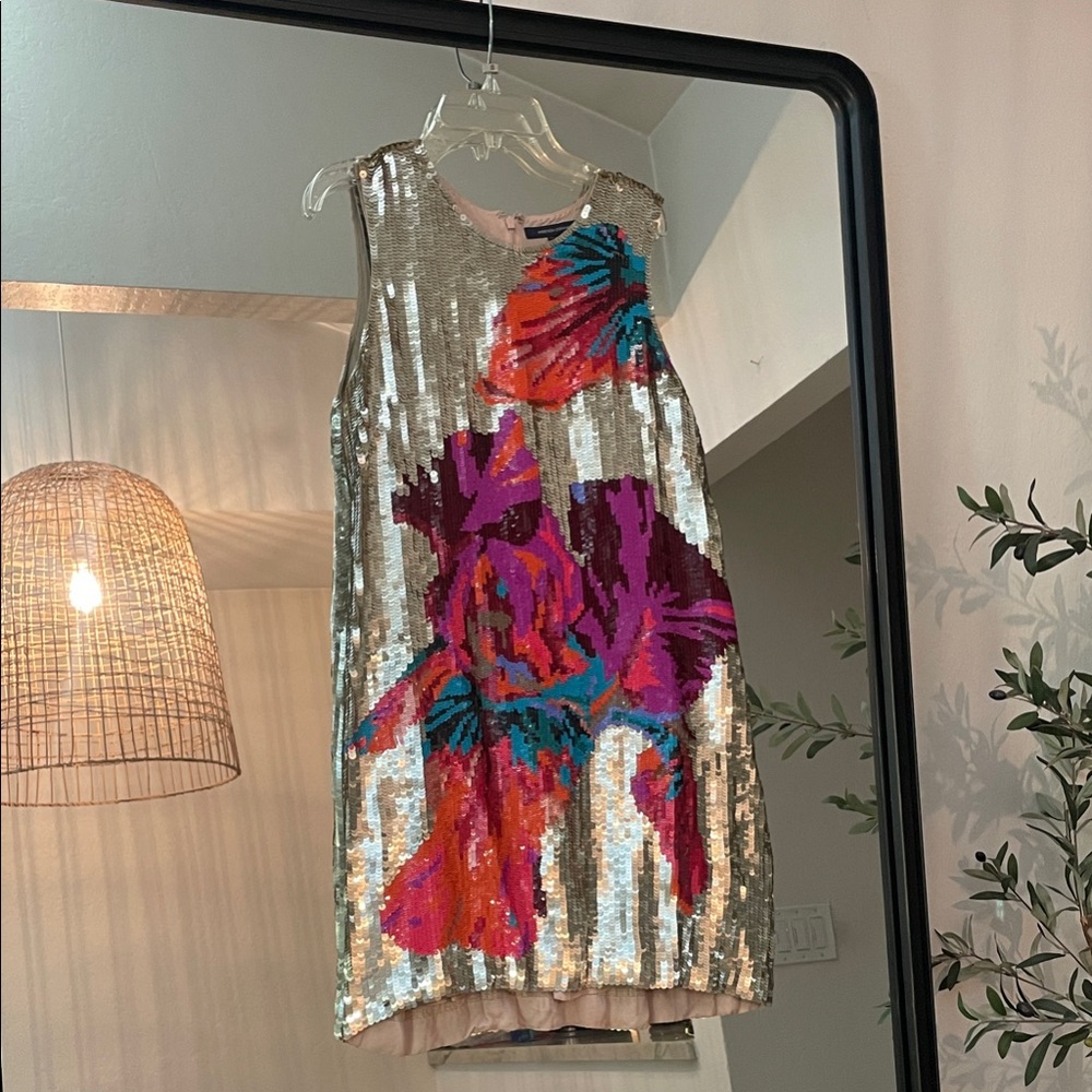 French Connection Gold Sequin Dress! Size 8.